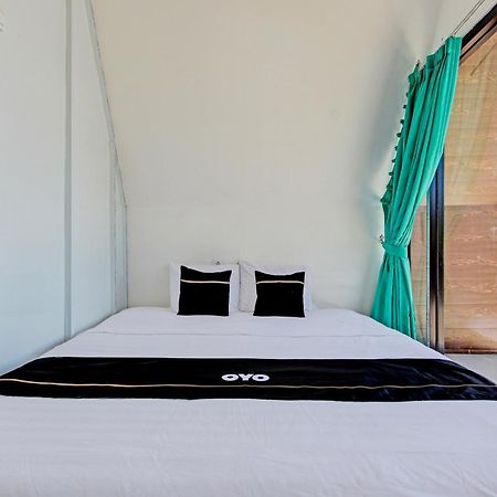 Palette 93389 Osanna Beach Resort Wonogiri المظهر الخارجي الصورة