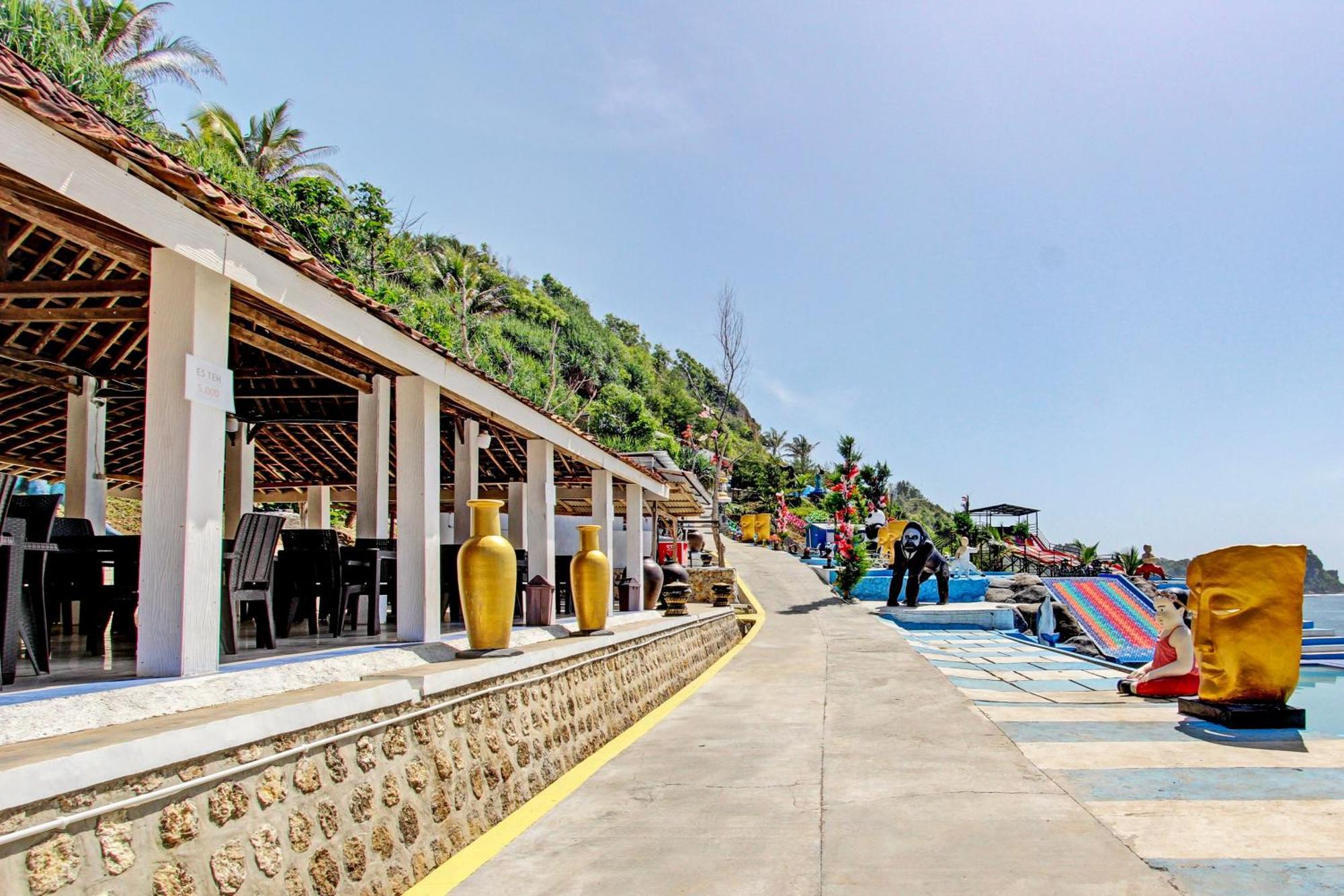 Palette 93389 Osanna Beach Resort Wonogiri المظهر الخارجي الصورة