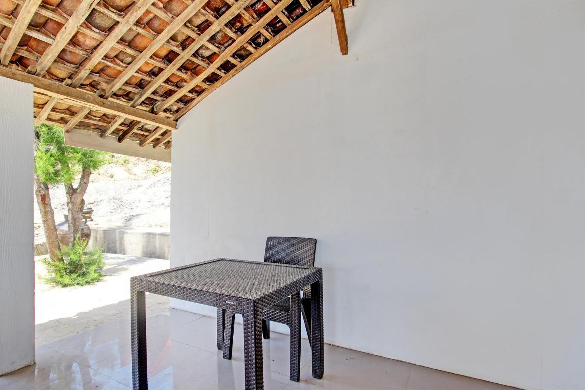 Palette 93389 Osanna Beach Resort Wonogiri المظهر الخارجي الصورة